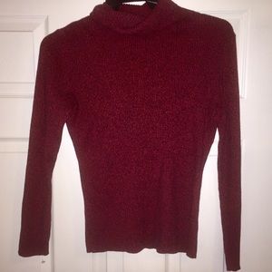 Maroon turtle-neck sweater